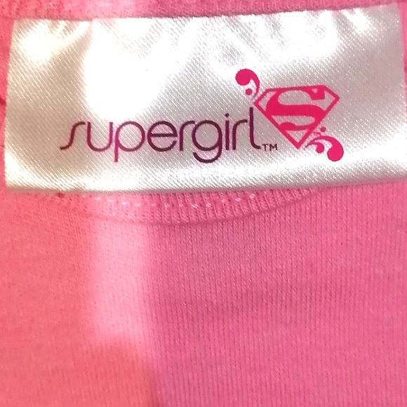 🔥SALE🔥 Supergirl DC Comics Baby Girl's Onesie Bodysuit NWT Sizes 0-3M, 3-6M - Picture 5 of 6